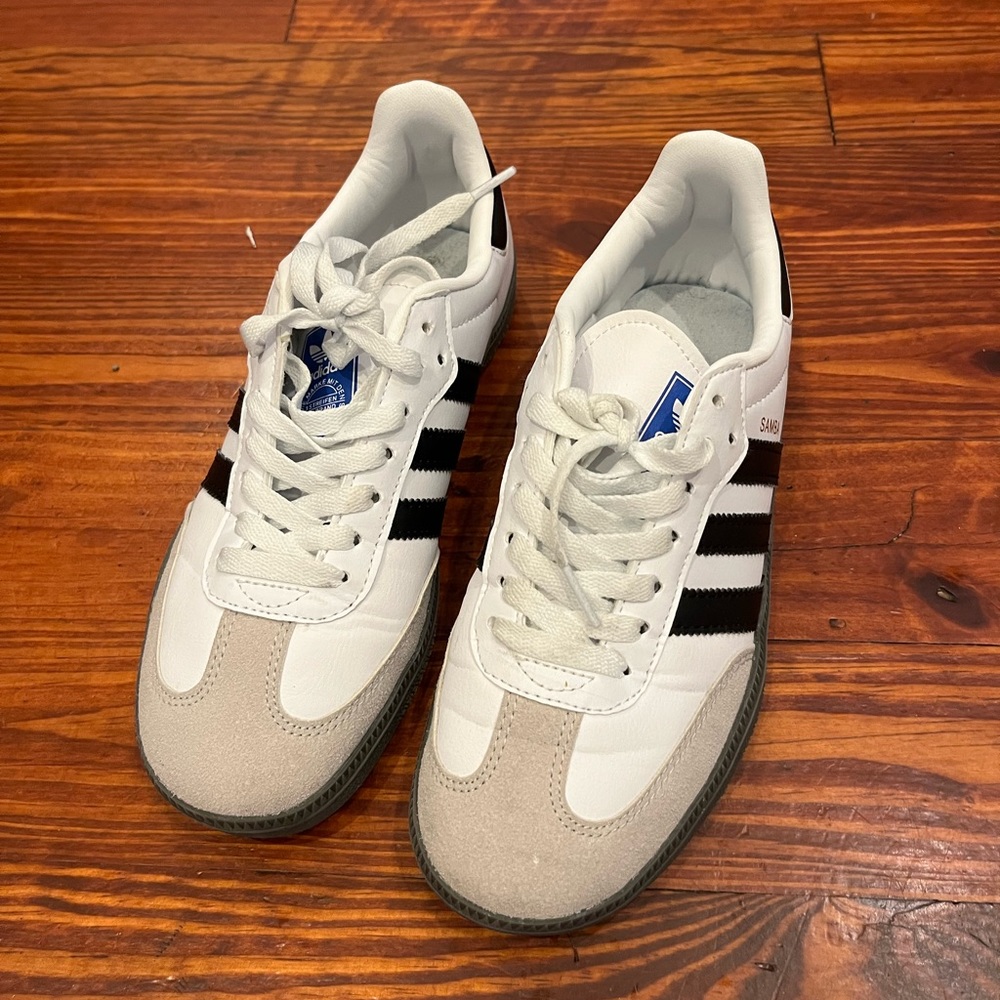 Adidas Sambas 38 - Great Condition